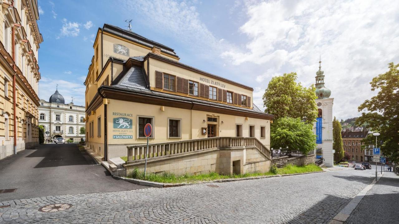 Hotel Zlaty Lev Jablonec nad Nisou Exterior photo